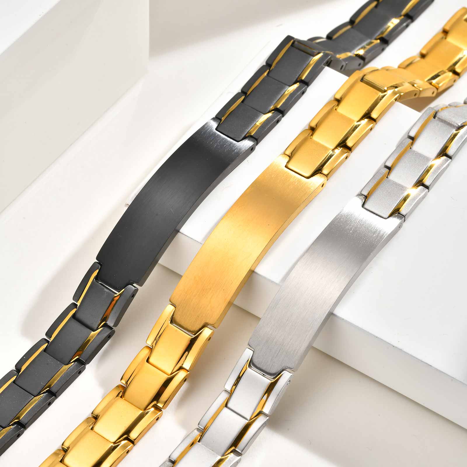Custom Name Text Engraved Brac - Jewellery Watches recensie en prijs