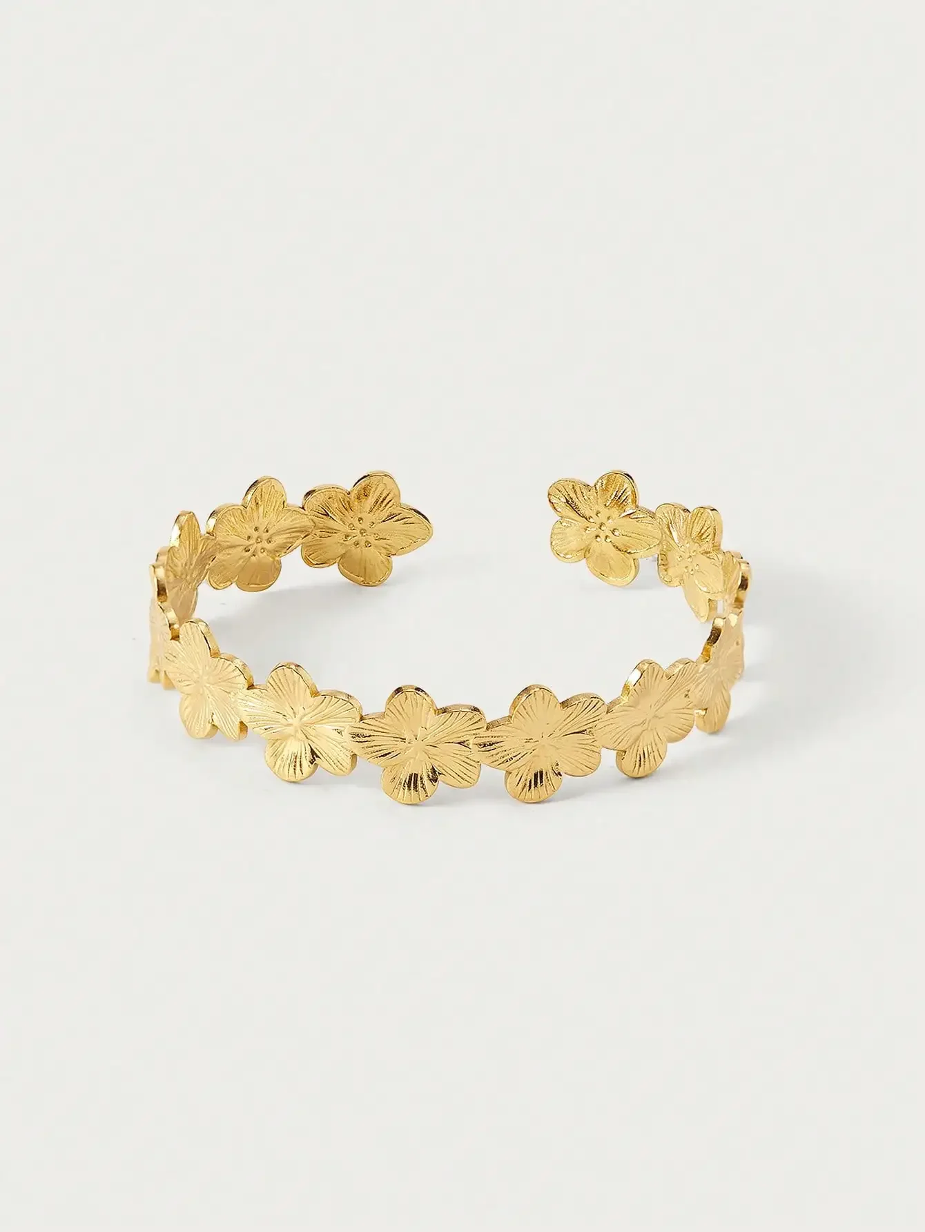 Dainty Flower Bracelet Silver  - Cuff Bangle Bracelet recensie en prijs
