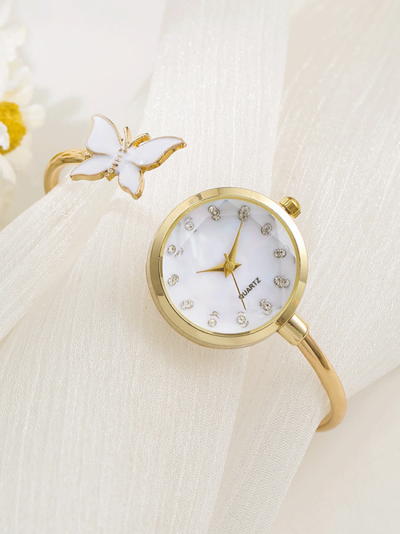 Beimu face bracelet butterfly  - High Jewelry Watches recensie en prijs