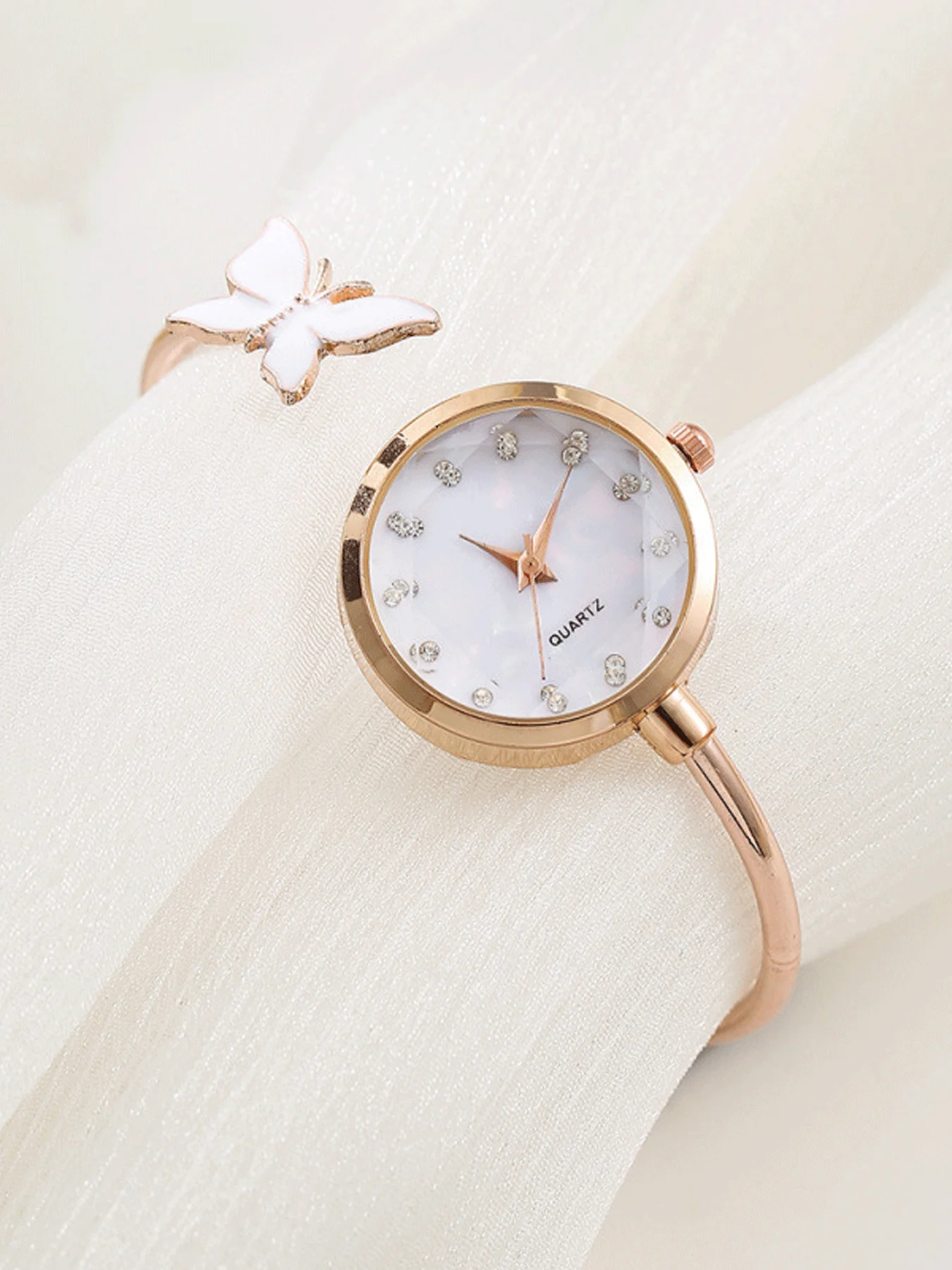 Beimu face bracelet butterfly  - High Jewelry Watches recensie en prijs