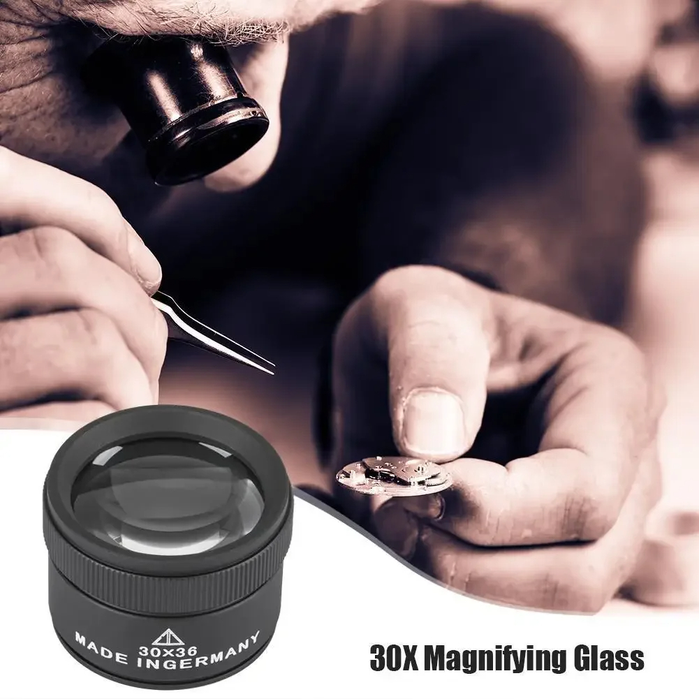 A magnifying glass used for id - Used Jewelry Watches recensie en prijs