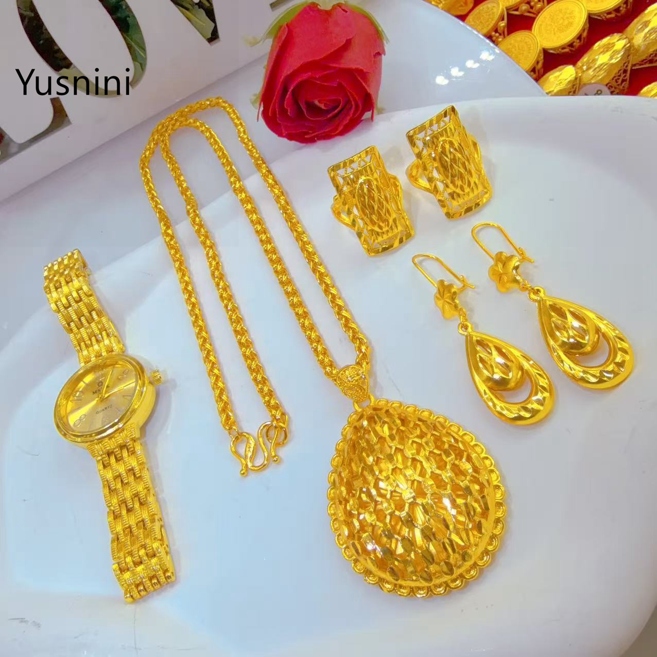 New Dubai Fashion High end 24K - High Jewelry Watches recensie en prijs