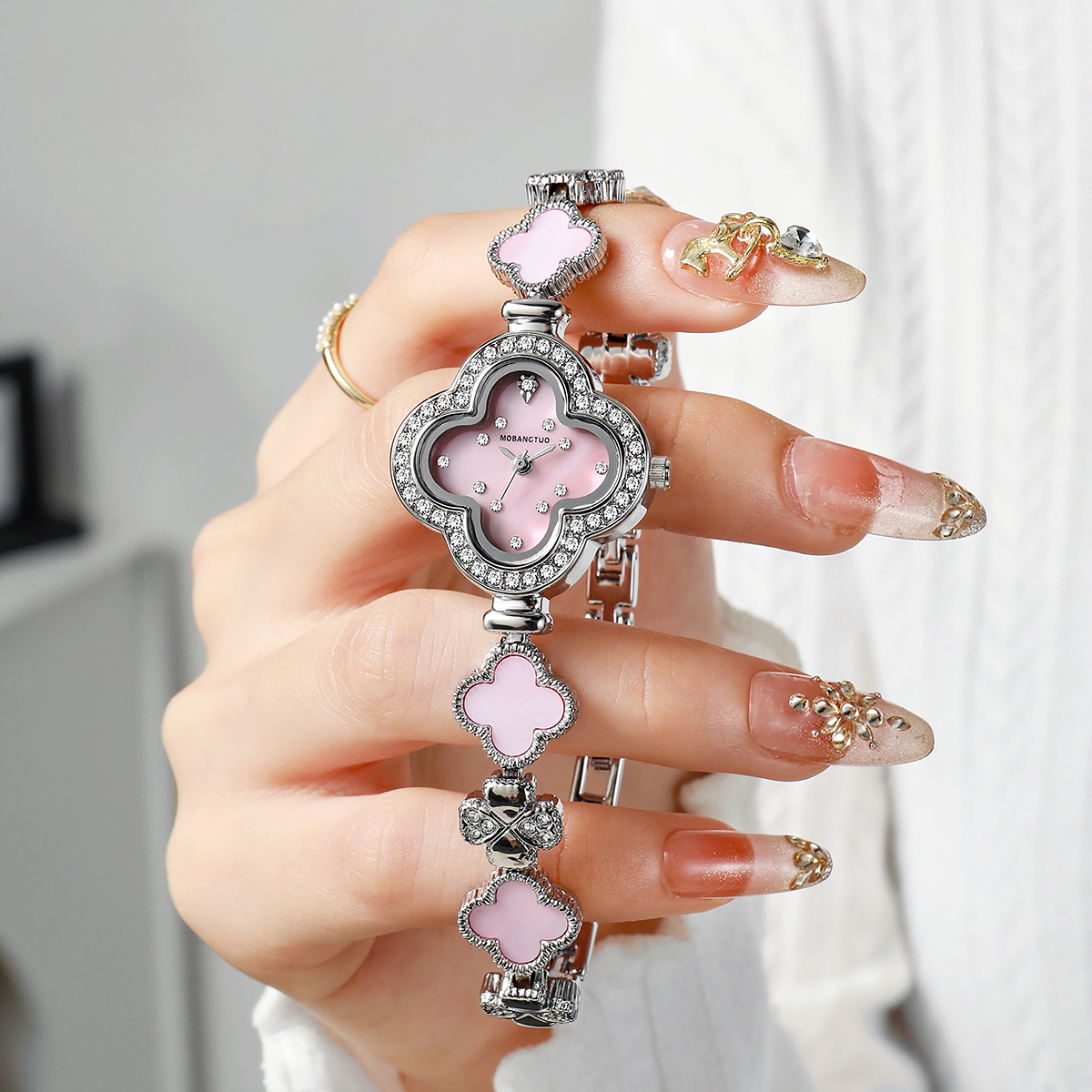 Luxury Four leaf Clover Women' - Jewelry Diamond Watches recensie en prijs