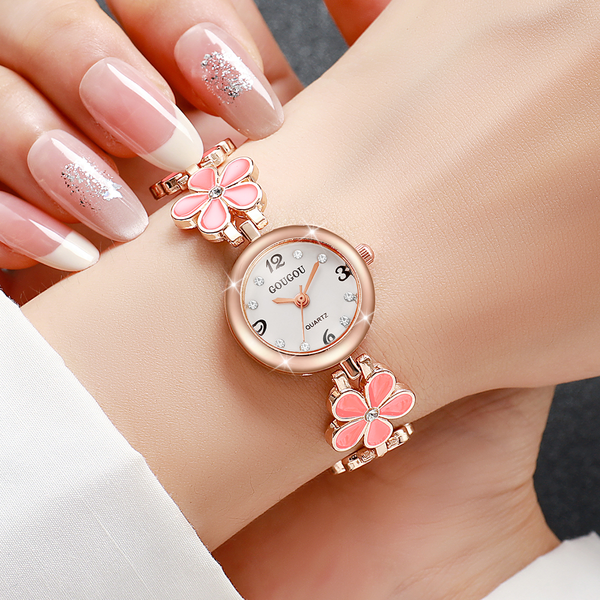 Fashion Flower Bracelet Strap  - Jewelry Diamond Watches recensie en prijs